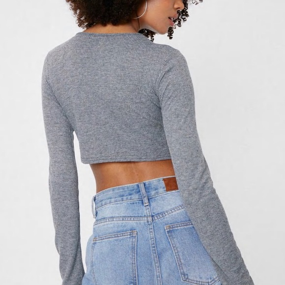 NWT NastyGal Ruched Crop Top in Gray - Picture 3 of 9